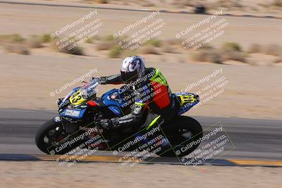 media/Dec-10-2023-SoCal Trackdays (Sun) [[0ce70f5433]]/Turn 9 Inside Set 2 (1115am)/